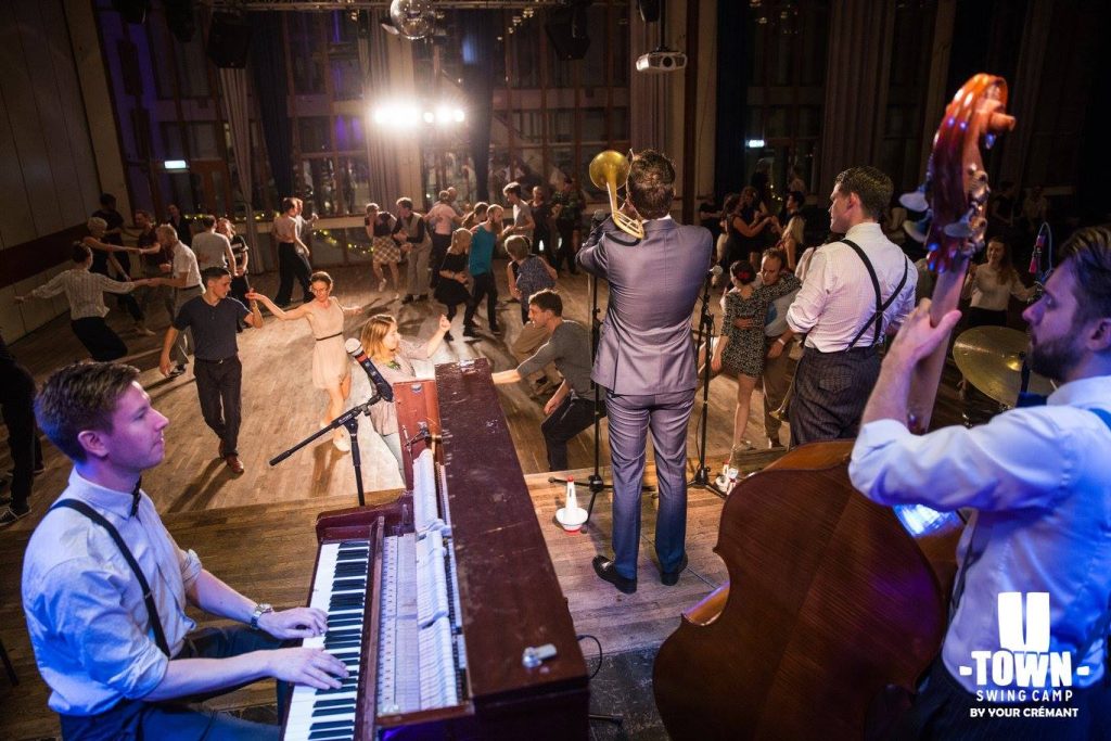 Photo of a Live Music Event